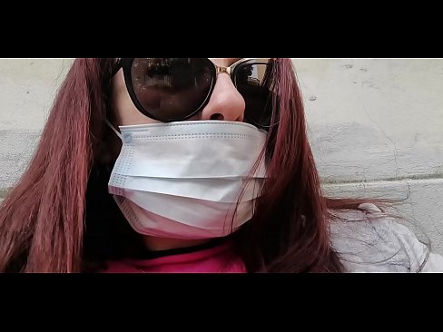 ❤️ Nicoletta se răzbună pe vecinul ei și face pipi în garajul lui (Special Covid19 Carantină italiană) at ro.porn33.top ❌️